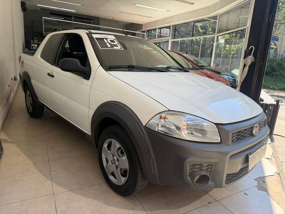 FIAT STRADA 1.4 MPI HARD WORKING CD 8V FLEX 3P MANUAL FIAT STRADA 1.4 MPI HARD WORKING CD 8V FLEX 3P MANUAL